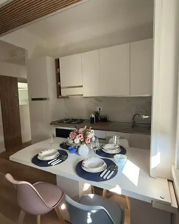 Maison Louis شقة *